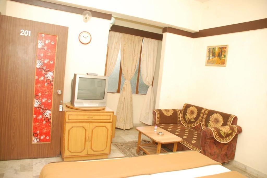 Royal Hotel Ahmedabad Bilik gambar