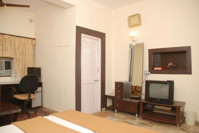 Royal Hotel Ahmedabad Bilik gambar