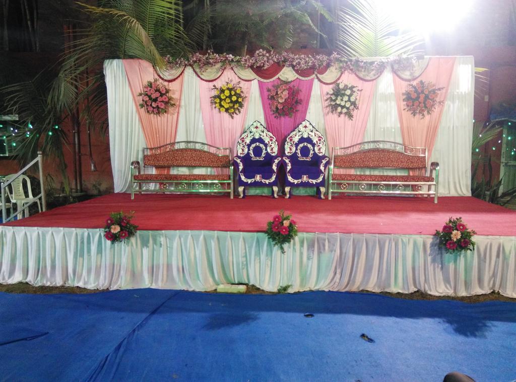 Royal Hotel Ahmedabad Luaran gambar